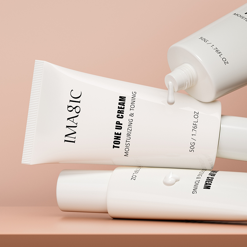 Sheer Luminating Tone-Up Cream - Image 7